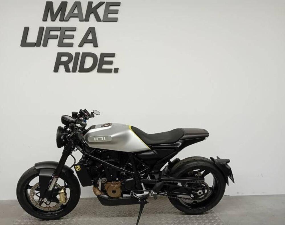 Husqvarna Vitpilen 701 (2018 - 19) (2)