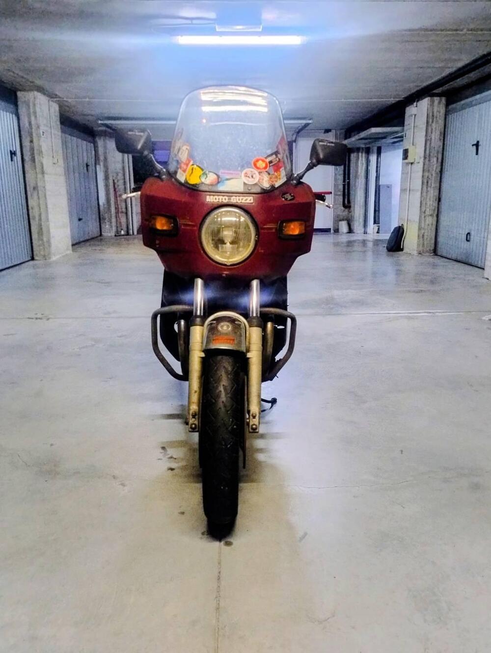 Moto Guzzi 850T4 (2)