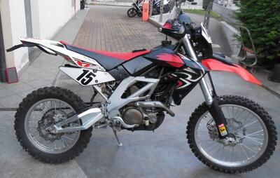 Aprilia RXV 450 (2007 - 08) usata