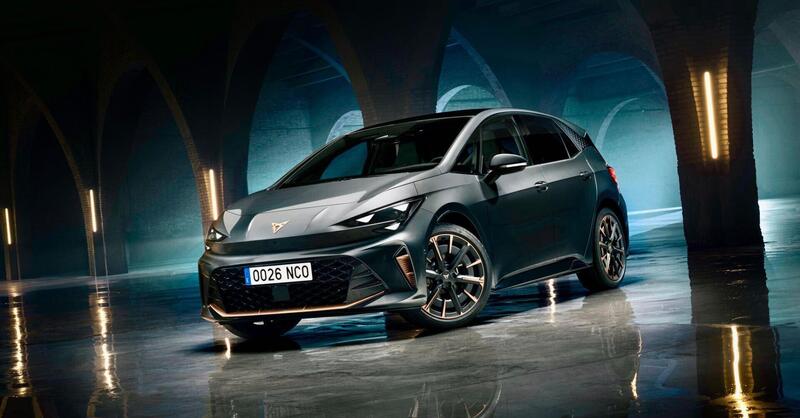 Cupra Born si aggiorna (di sostanza): pi&ugrave; potenza, pi&ugrave; tecnologia e un&rsquo;autonomia fino a 600 km