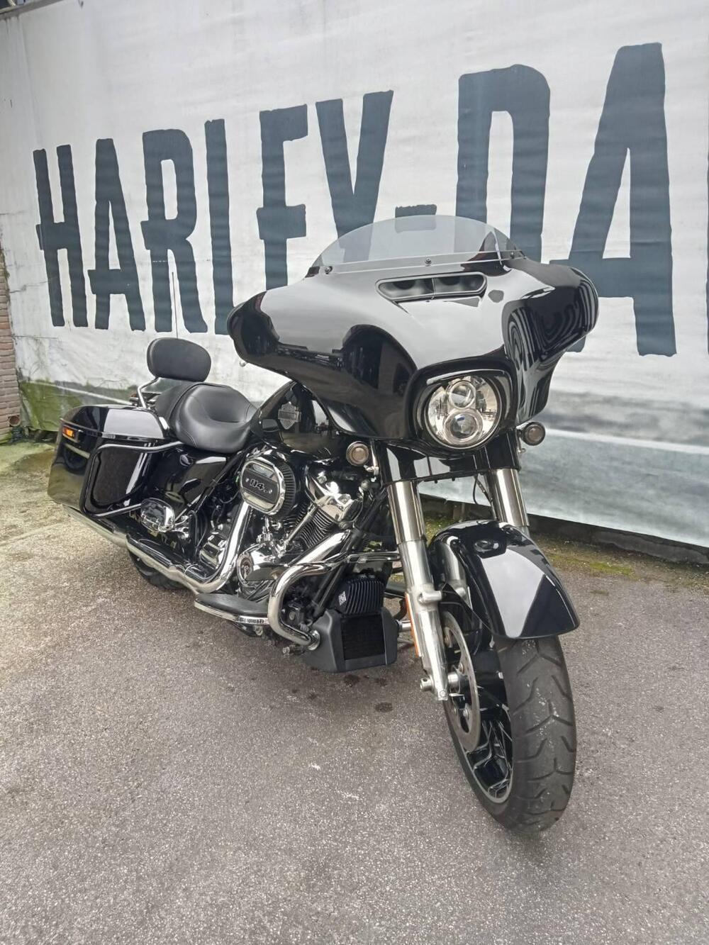 Harley-Davidson 114 Street Glide Special (2019 - 20) - FLHXS (2)