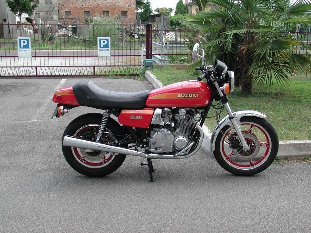 Suzuki GS1000E