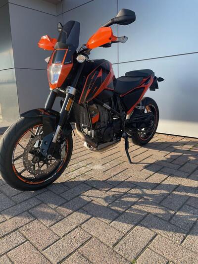 KTM 690 Duke (2016 - 19) usata