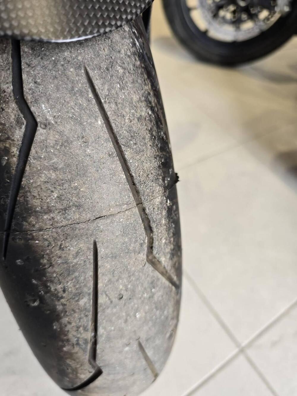 Ducati Panigale V4 1100 SP2 (2022 - 23) (11)