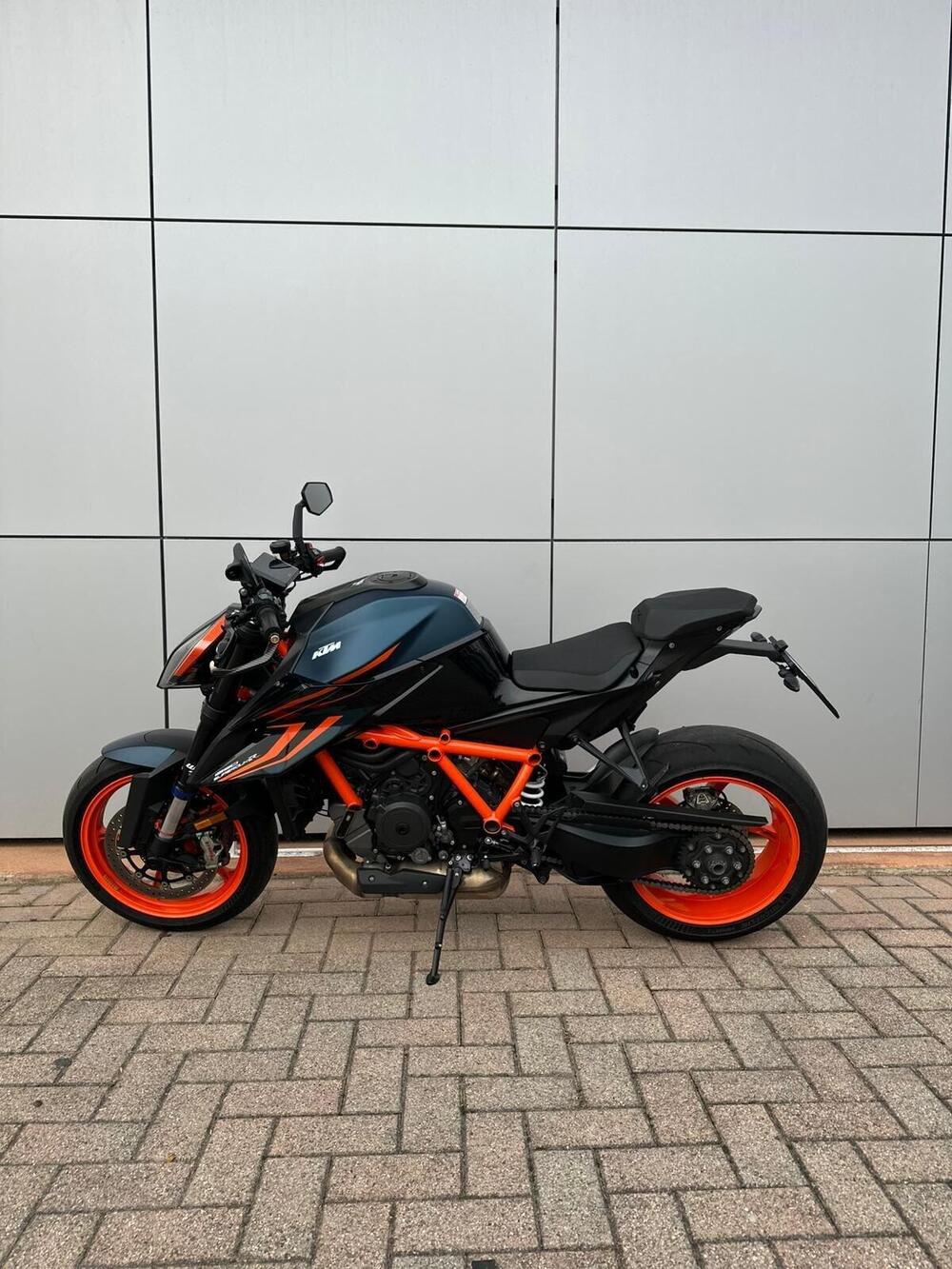 KTM 1290 Super Duke R EVO (2022 - 23) (2)