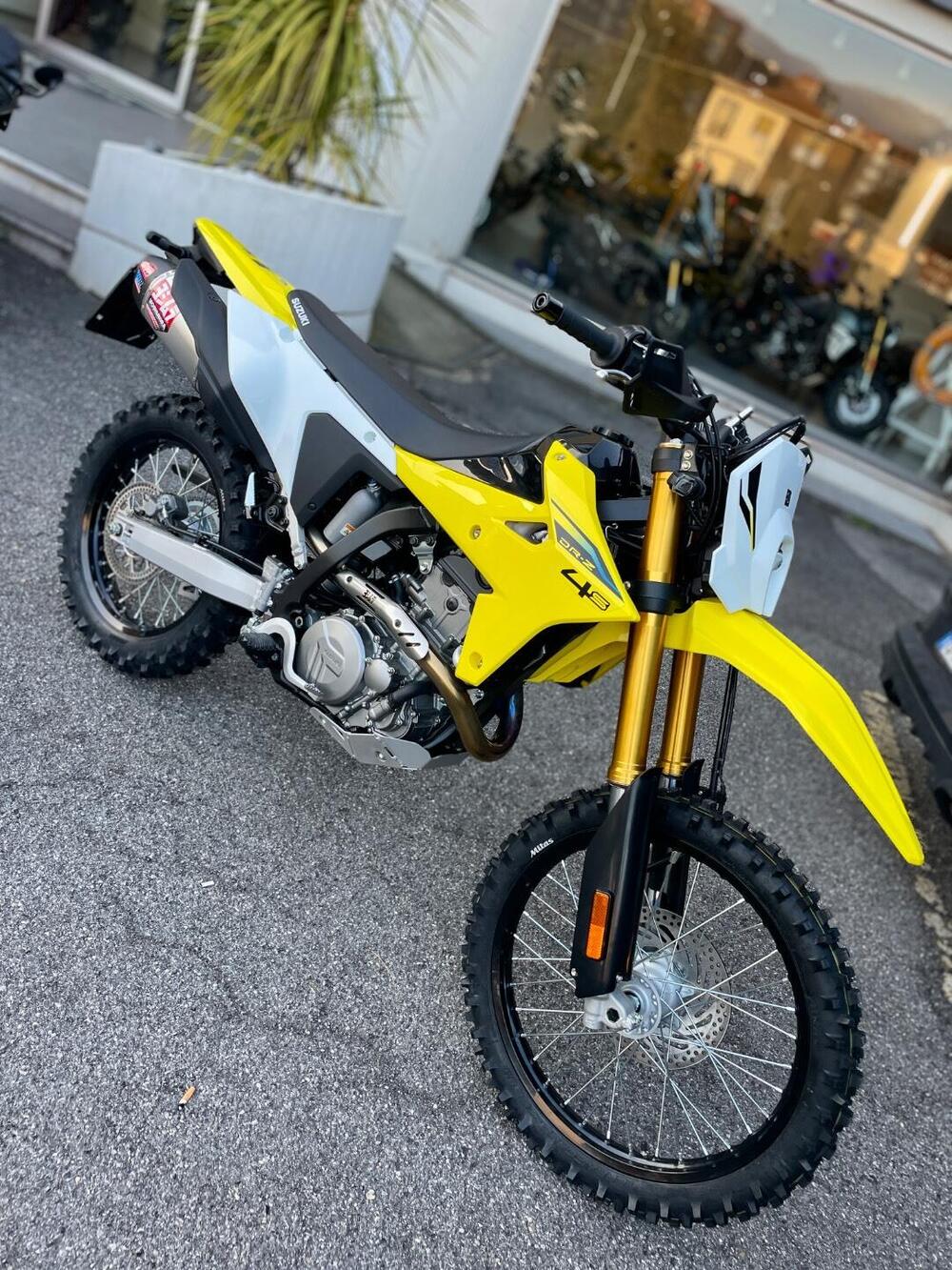 Suzuki DR-Z4S (2025 - 26) (15)