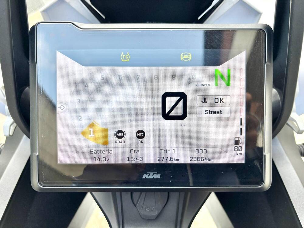 KTM 1290 Super Adventure R (2022 - 25) (12)