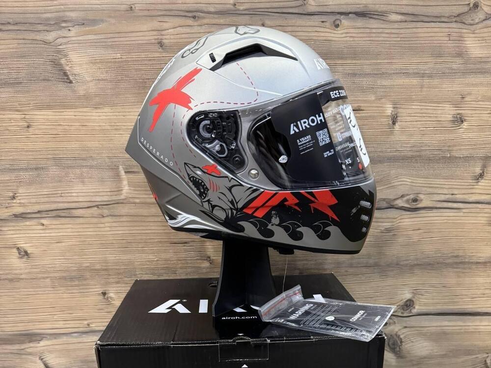 CASCO INTEGRALE AIROH CONNOR (3)