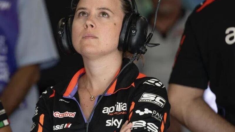 MotoGP 2026. Elena De Cia: voleva insegnare matematica, sale sul podio con l&rsquo;Aprilia a Buriram