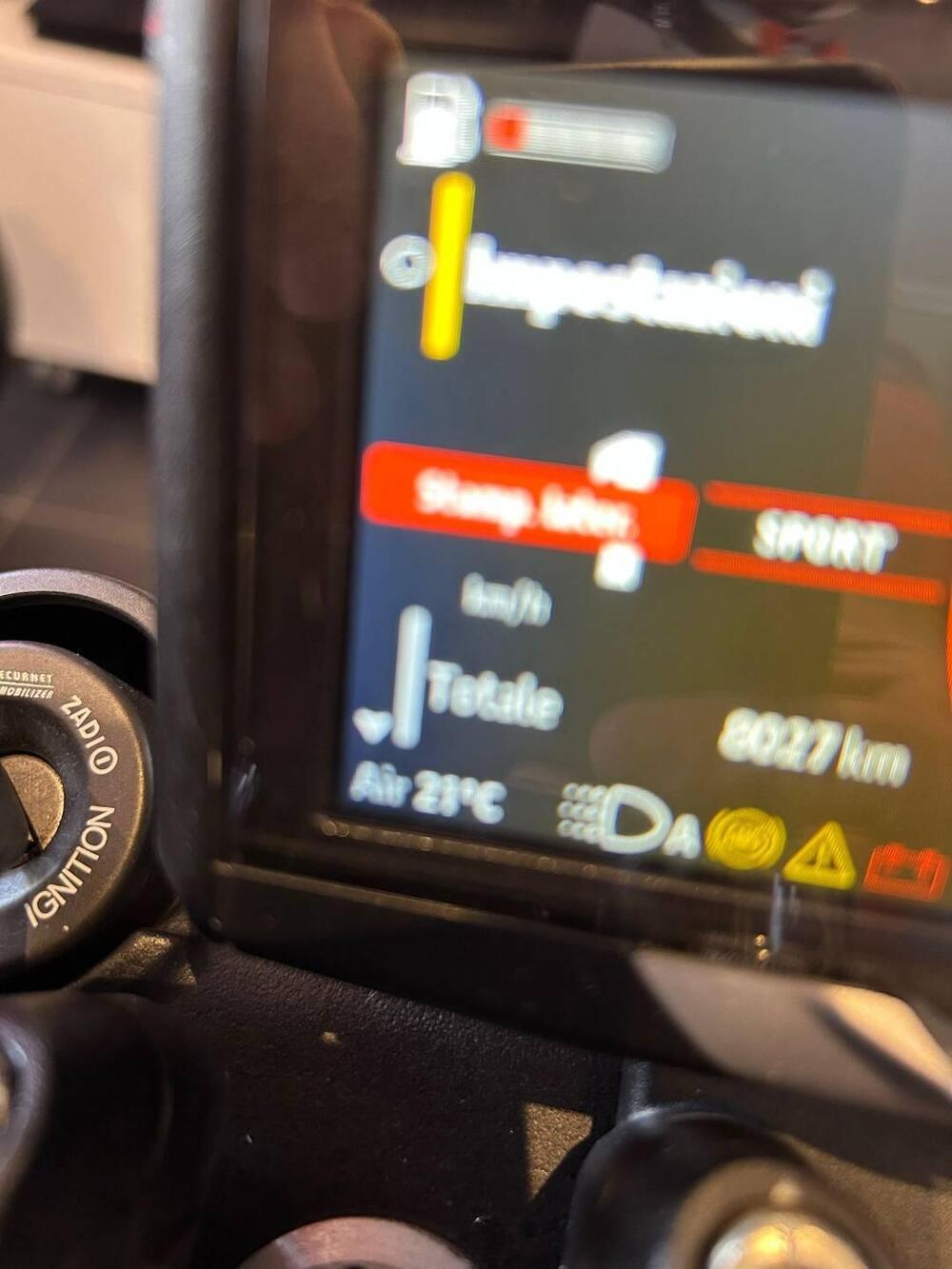 Ducati Scrambler 800 Full Throttle (2023 - 24) (2)