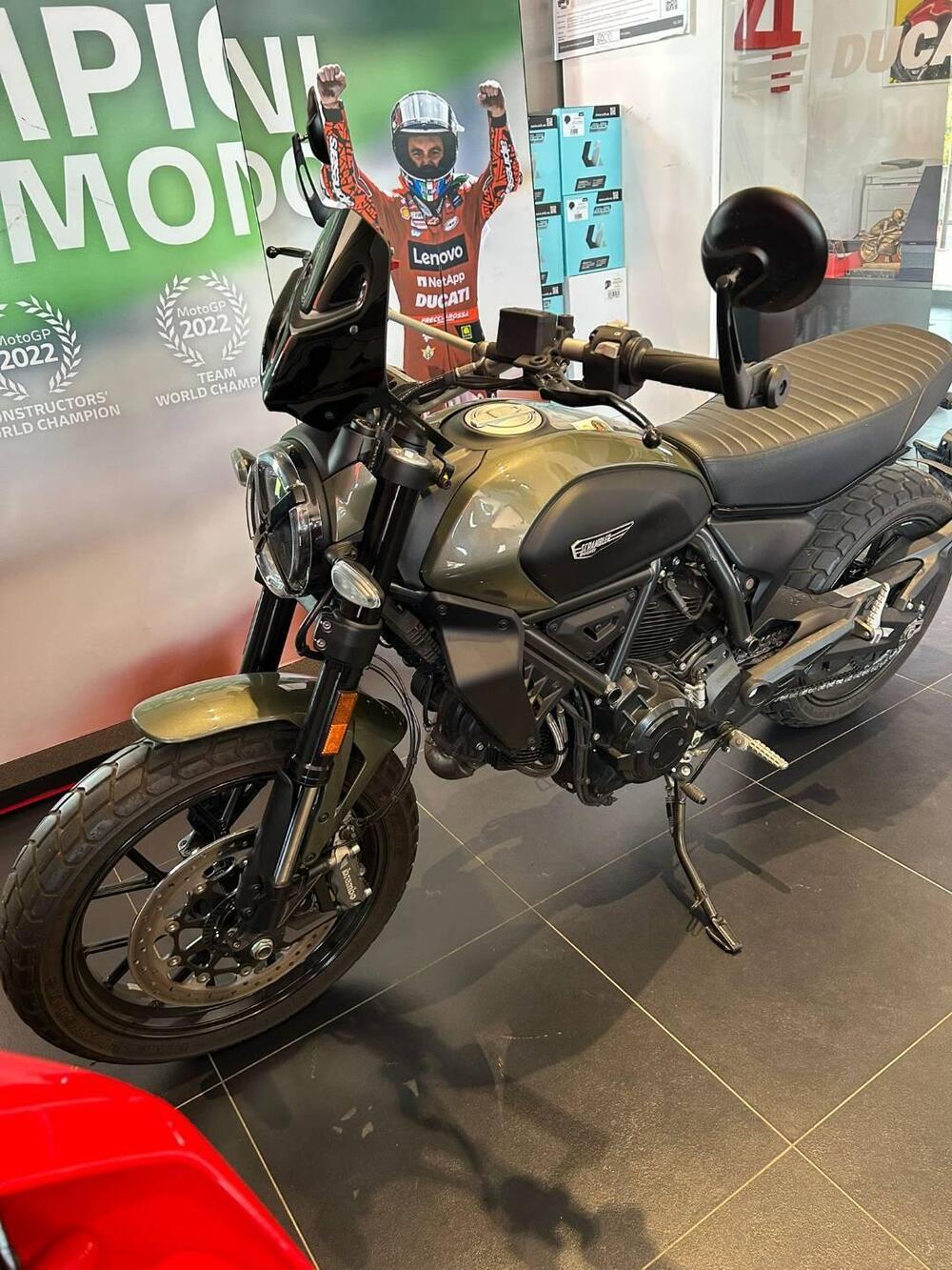 Ducati Scrambler 800 Icon Dark (2025 - 26) (6)