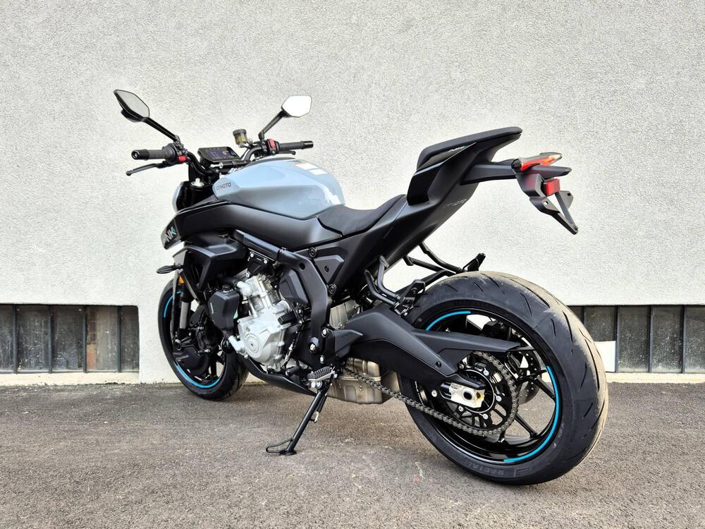 CFMOTO 675NK (2025 - 26) (6)