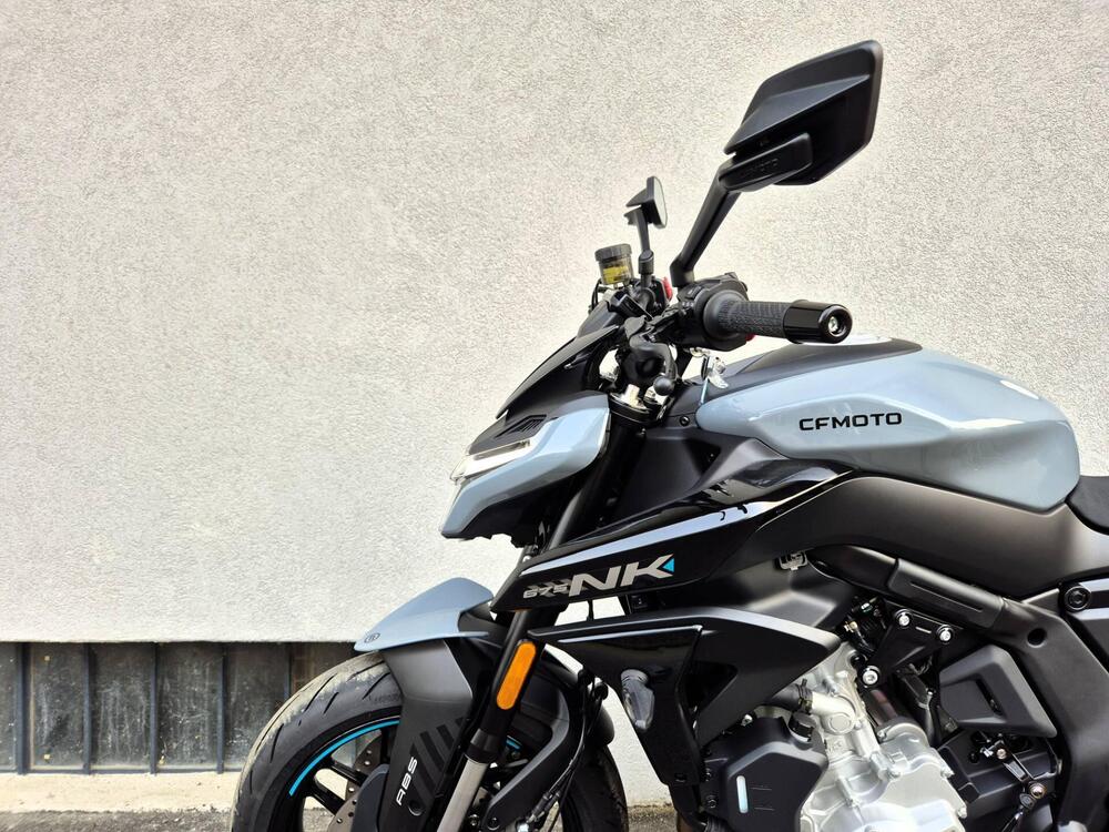 CFMOTO 675NK (2025 - 26) (11)