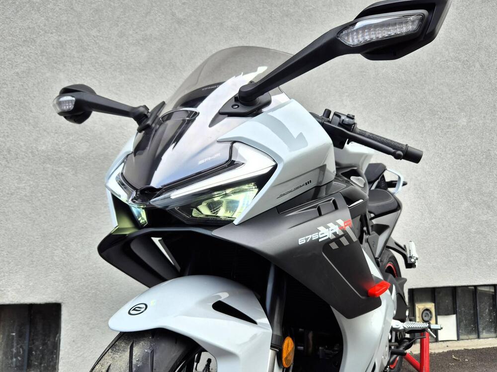 CFMOTO 675SR-R (2025 - 26) (10)