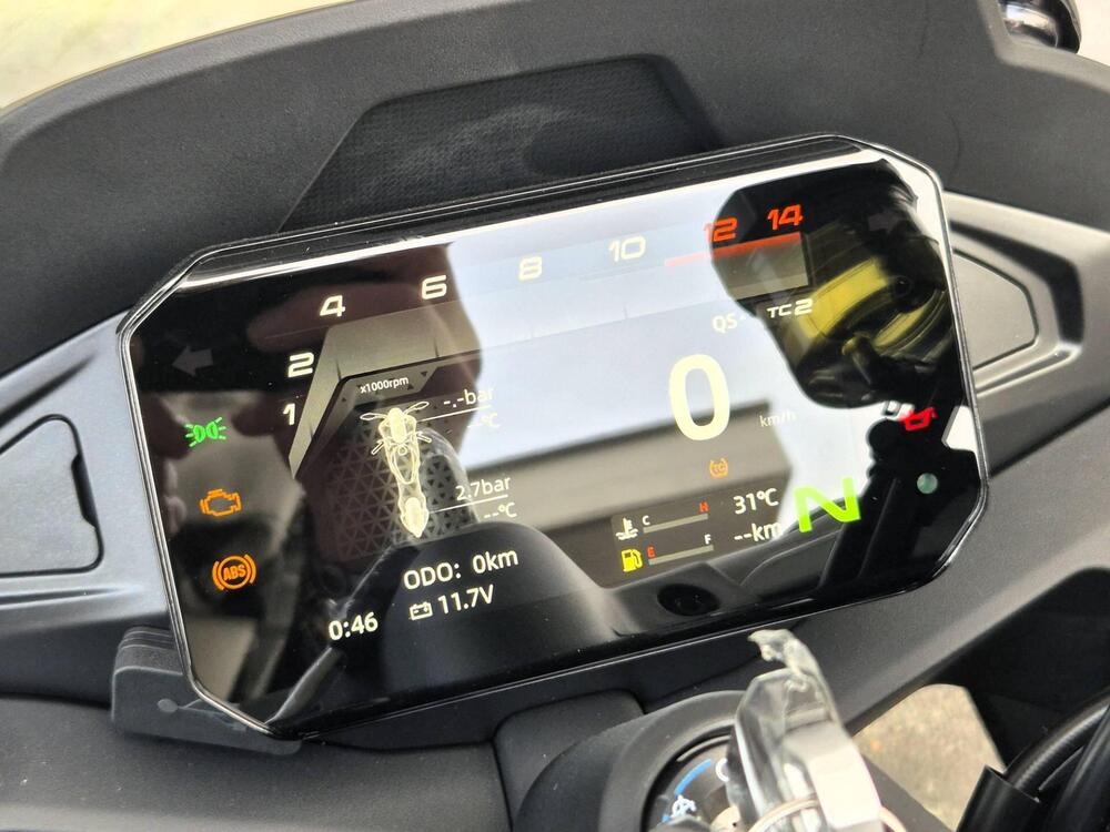 CFMOTO 675SR-R (2025 - 26) (14)