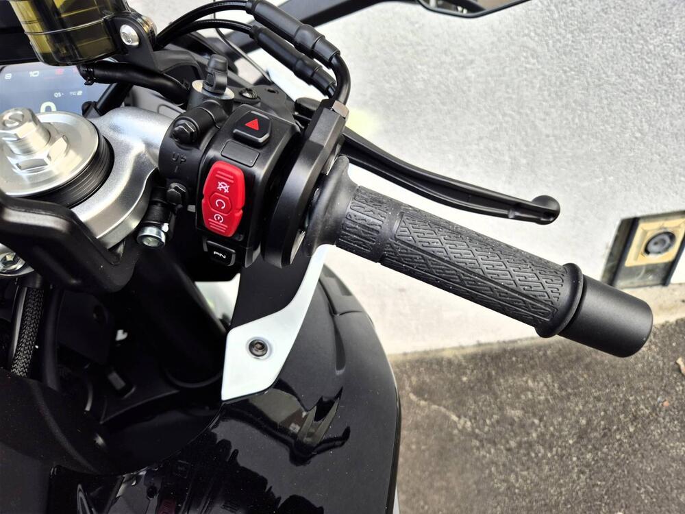 CFMOTO 675SR-R (2025 - 26) (16)