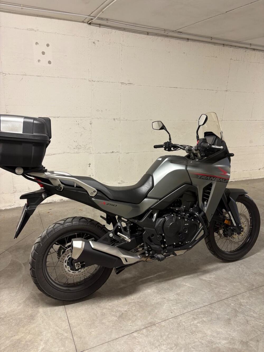 Honda Transalp XL750 (2023 - 24) (7)