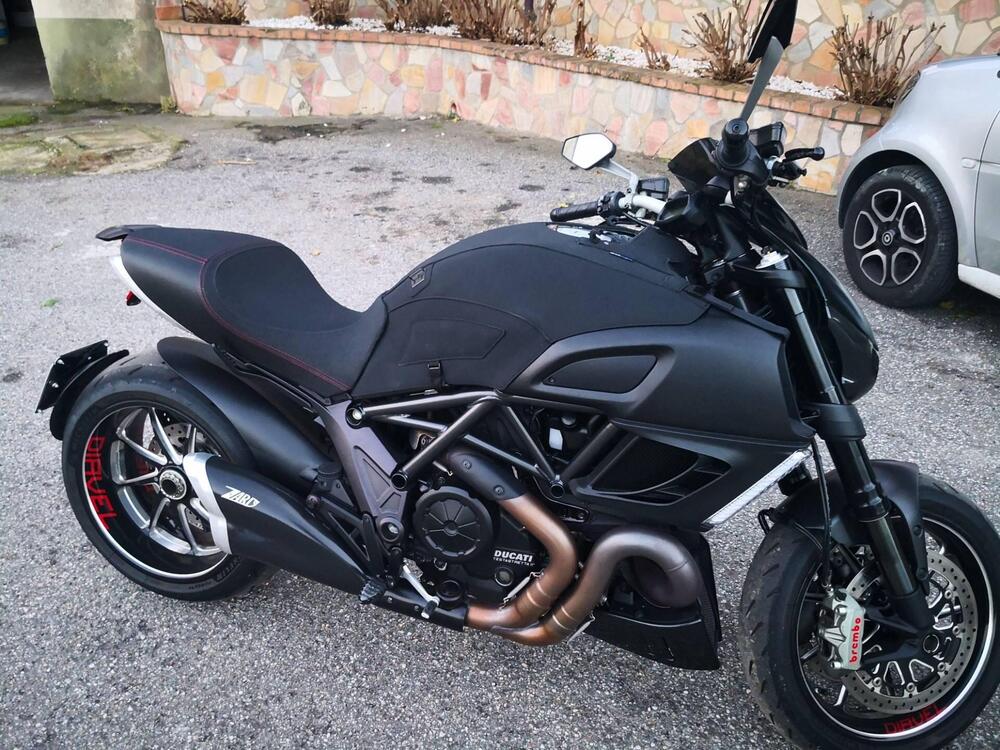 Ducati Diavel 1200 Carbon (2014 - 16) (9)