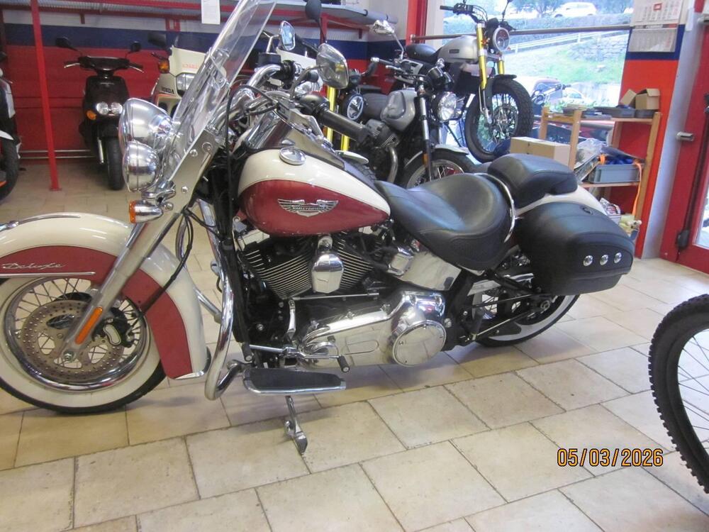 Harley-Davidson 1585 Softail Deluxe (2011) - FLSTN