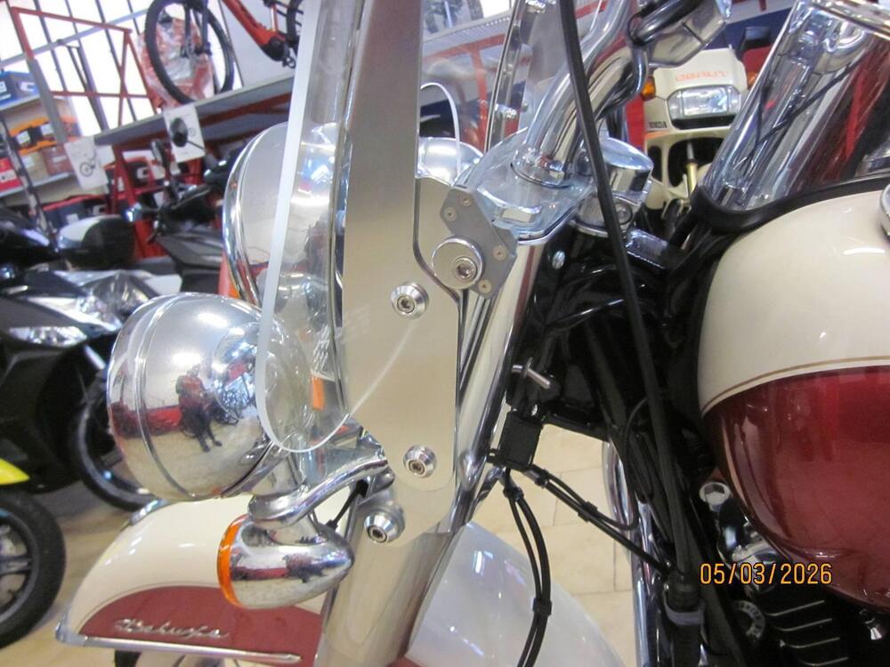 Harley-Davidson 1585 Softail Deluxe (2011) - FLSTN (4)