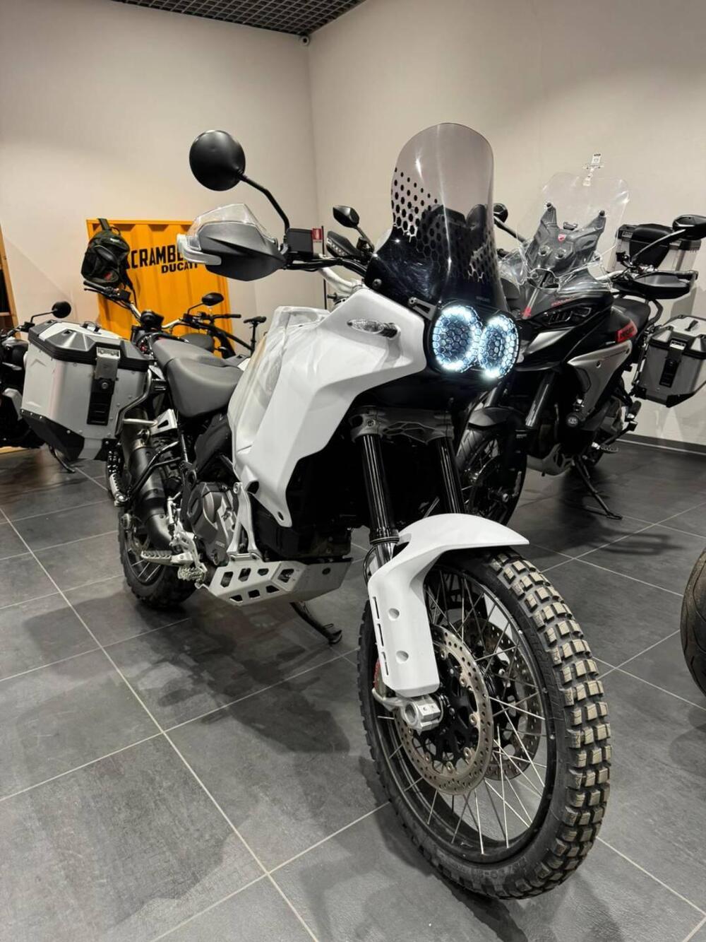 Ducati DesertX (2022 - 25) (9)