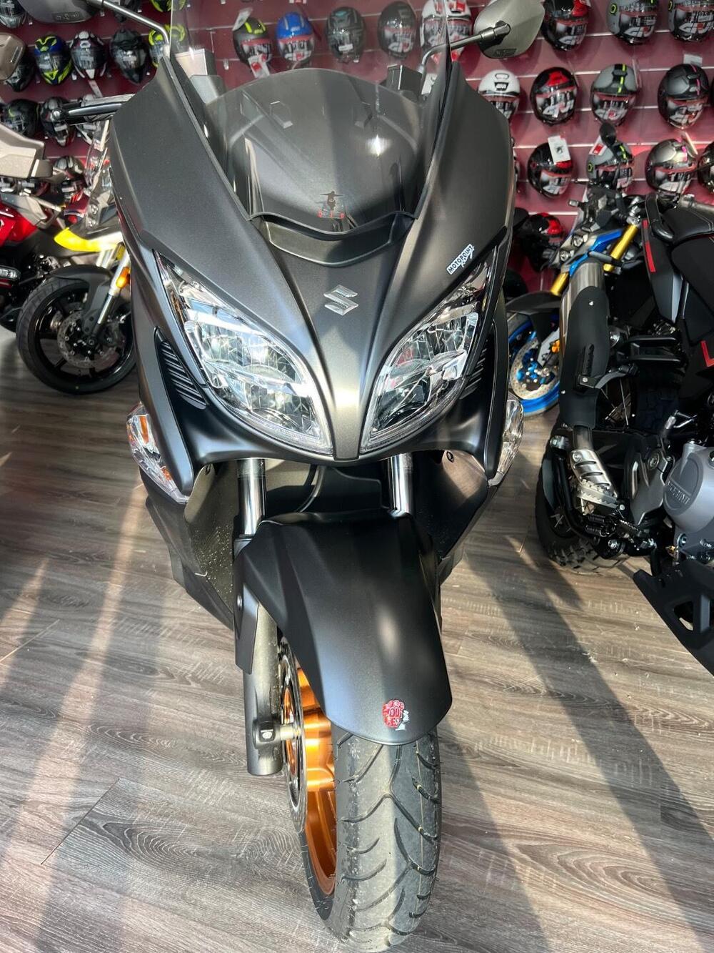 Suzuki Burgman 400 (2025 - 26)