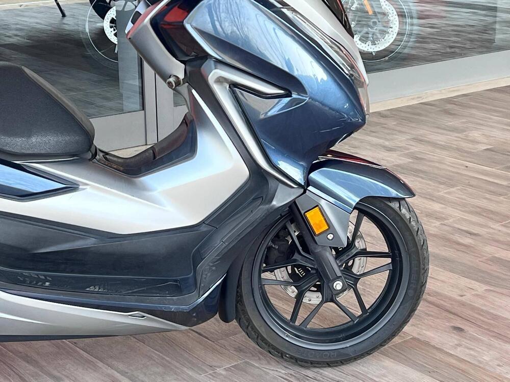 Honda Forza 300 (2019 - 20) (3)