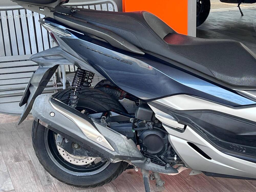 Honda Forza 300 (2019 - 20) (4)
