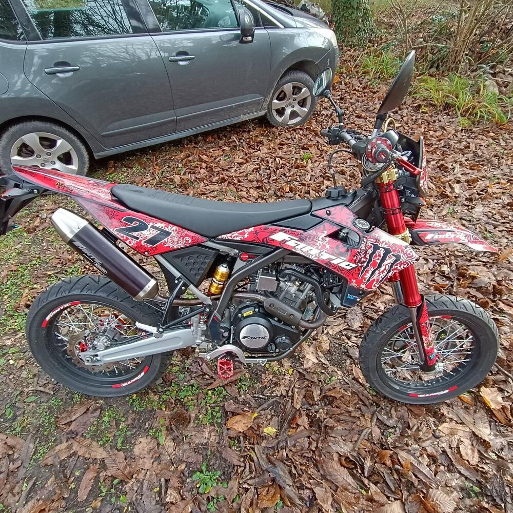 Fantic Motor Motard 125 M Performance 4t (2019) (4)