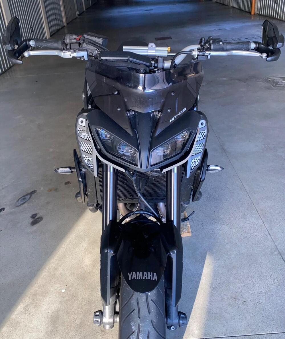 Yamaha MT-09 (2017 - 20) (6)