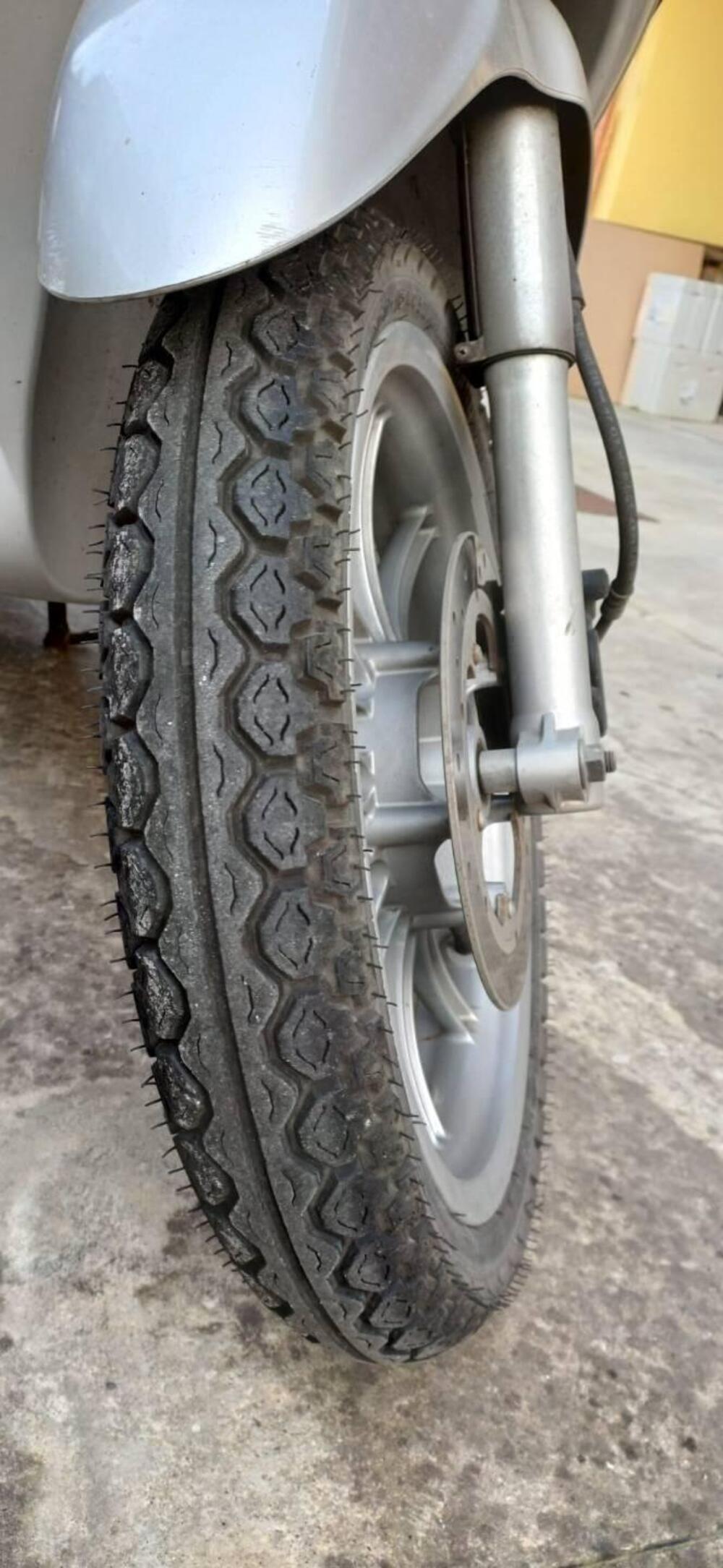 Piaggio Liberty 50 2T (2004 - 15) (2)