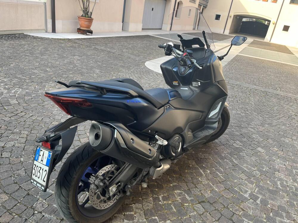Yamaha T-Max 560 (2022 - 24) (3)