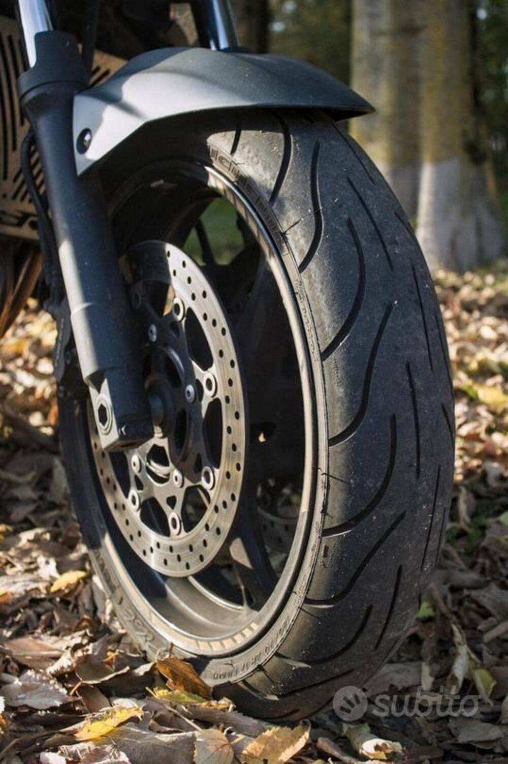 Suzuki GSR 600 (2006 - 11) (2)