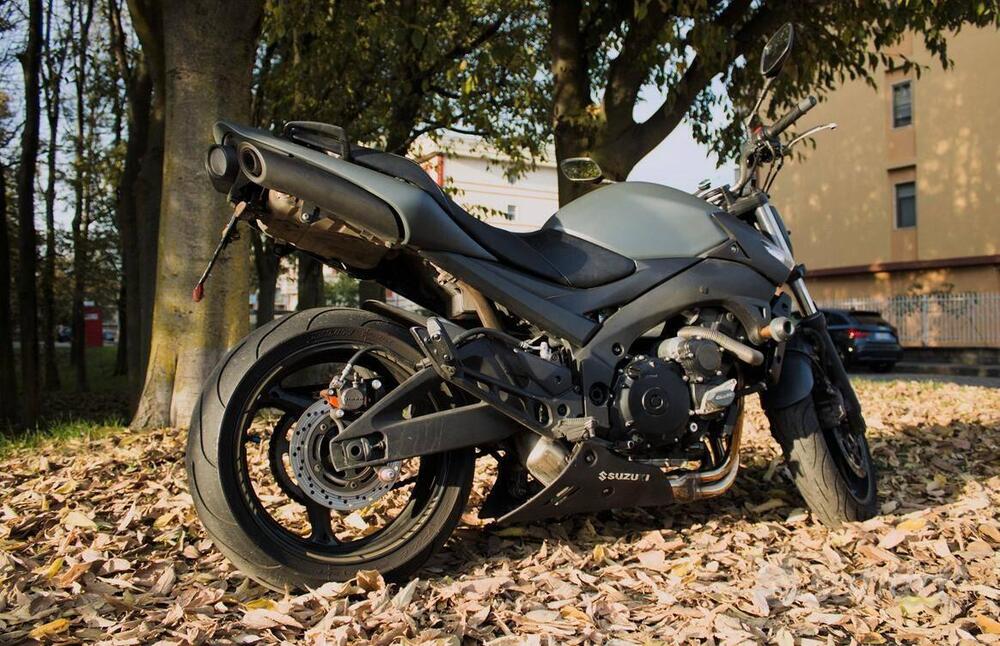 Suzuki GSR 600 (2006 - 11) (5)