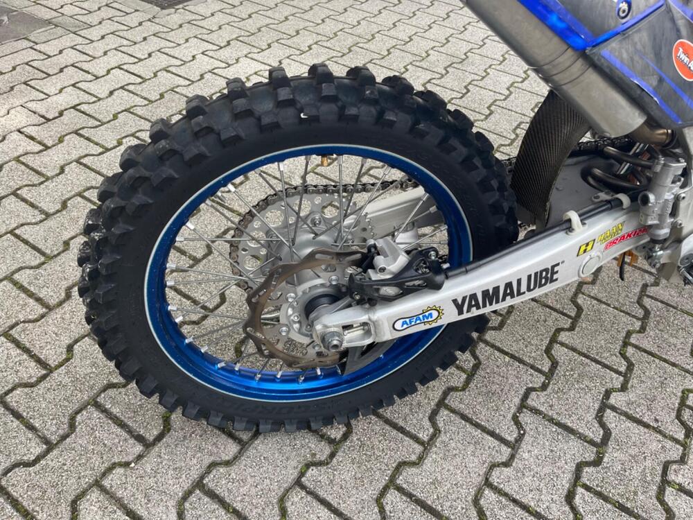 Yamaha YZ 125 (2018) (7)