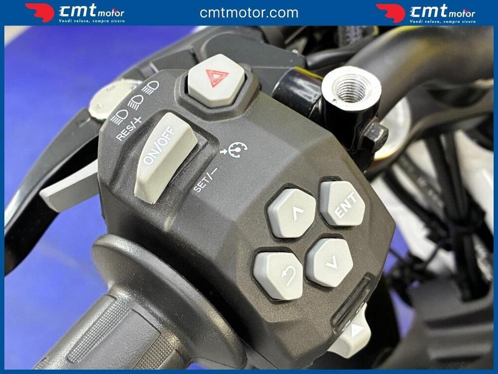 TVS Motor RTR 310 (2024 - 26) (8)