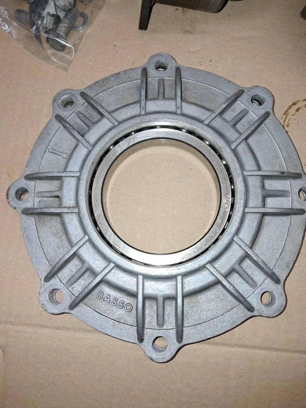 FLANGIA PER SCATOLA TRASMISSIONE V7/750 SPECIAL/85 Moto Guzzi (2)
