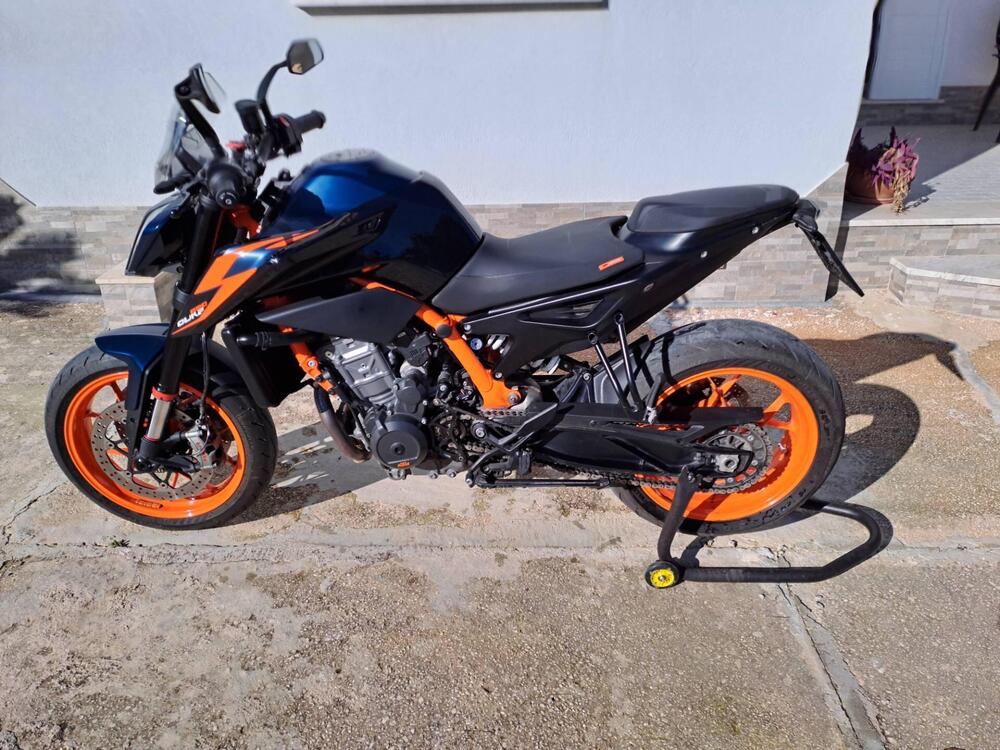 KTM 890 Duke R (2022 - 23) (2)