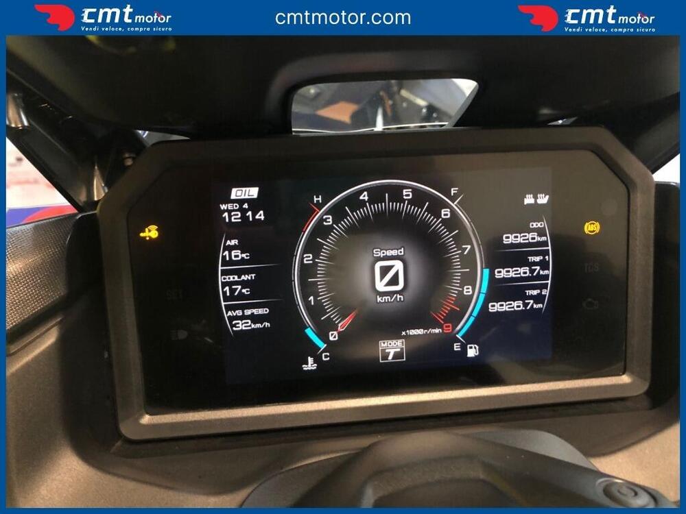 Yamaha T-Max 560 Tech Max (2022 - 24) (5)