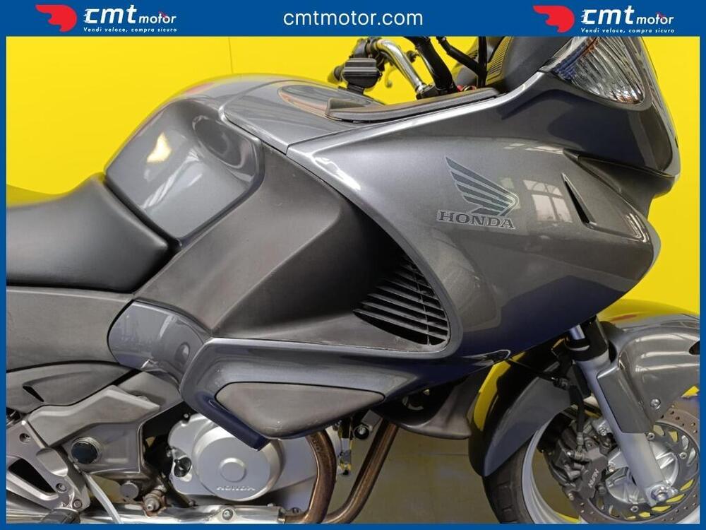 Honda Deauville 700  (6)