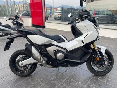 Honda X-ADV 750 (2025 - 26) usata