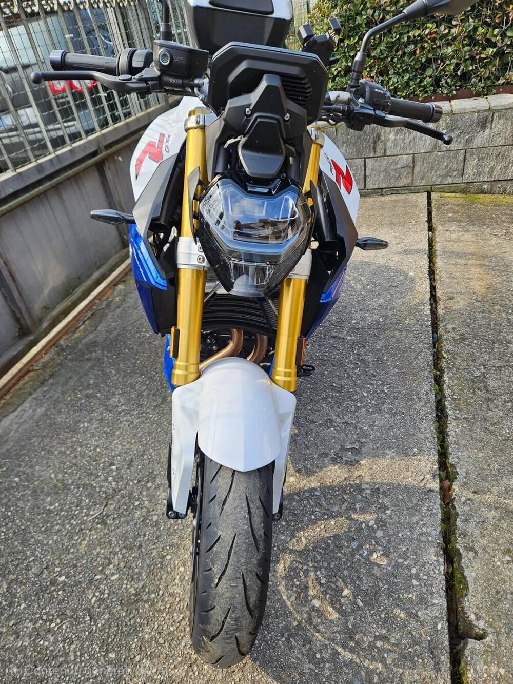 Bmw F 900 R (2021 - 24) (3)