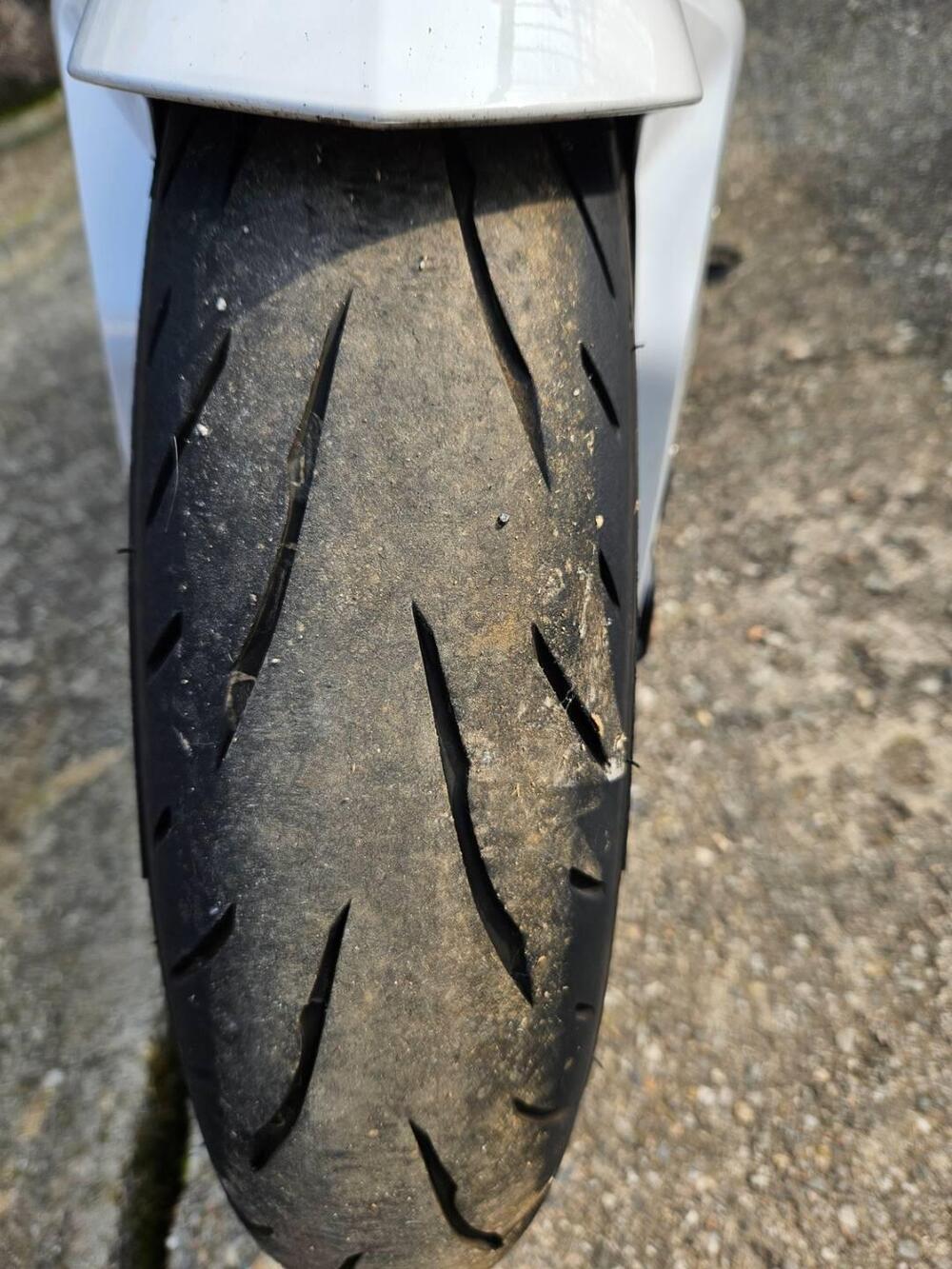 Bmw F 900 R (2021 - 24) (4)