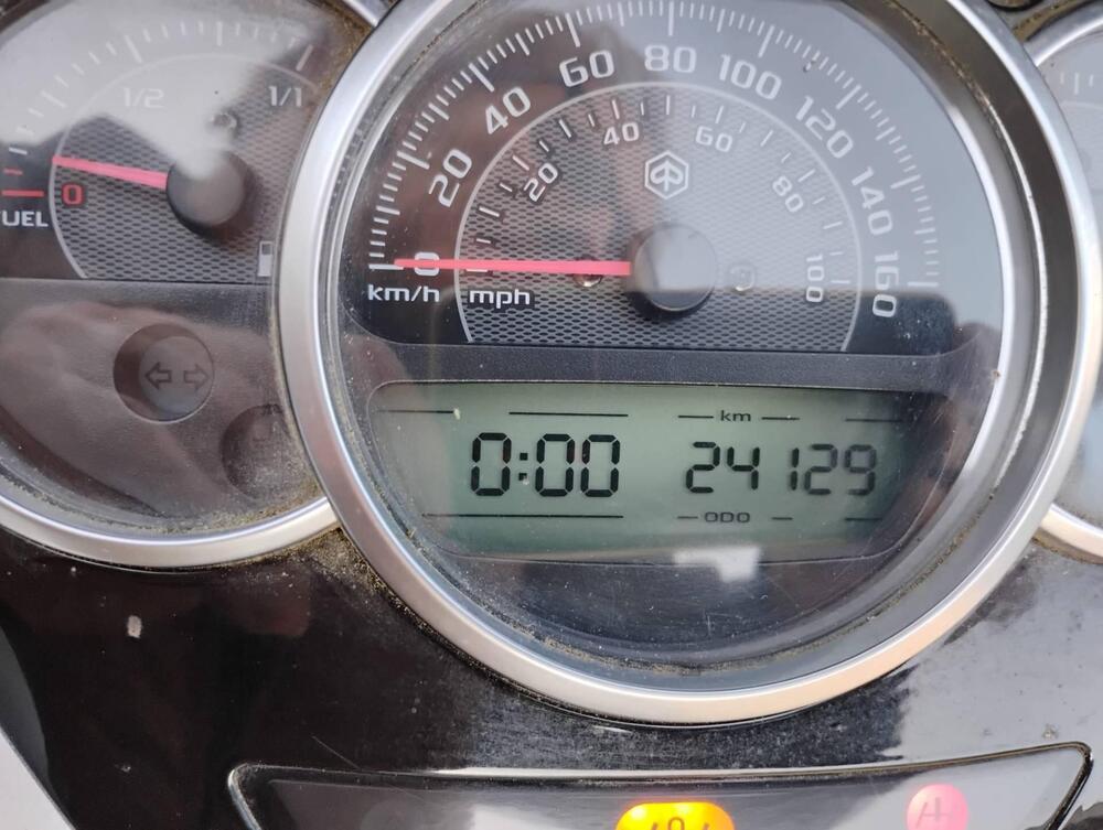 Piaggio Mp3 300 ie Yourban ERL (2011 - 17) (2)