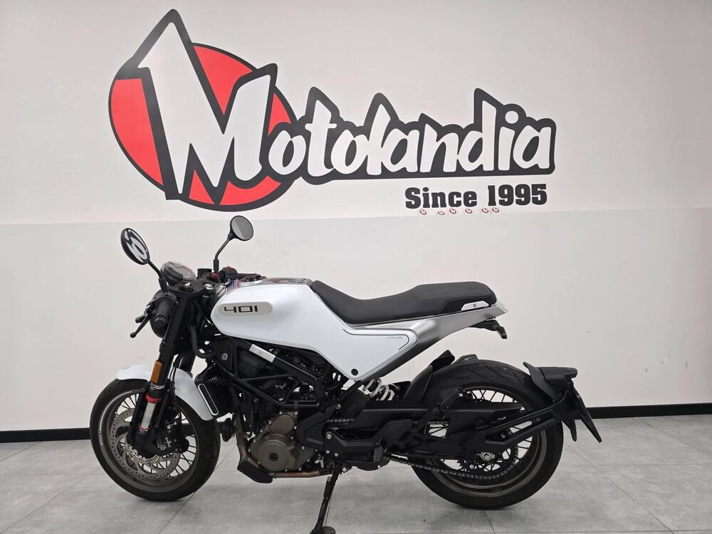 Husqvarna Svartpilen 401 (2024 - 26) (3)