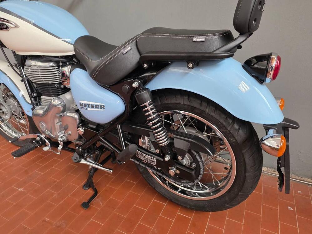 Royal Enfield Meteor 350 Aurora (2024 - 26) (5)