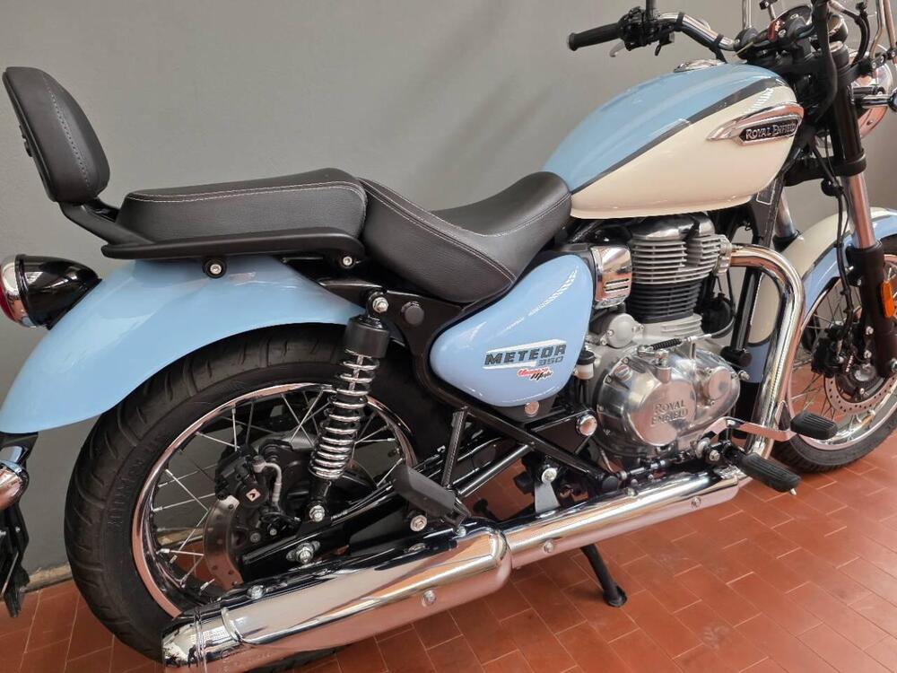 Royal Enfield Meteor 350 Aurora (2024 - 26) (6)