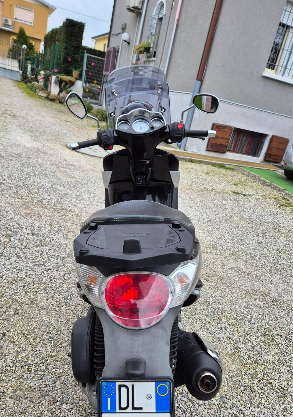 Aprilia Scarabeo 300 Special (2009 - 13) (4)