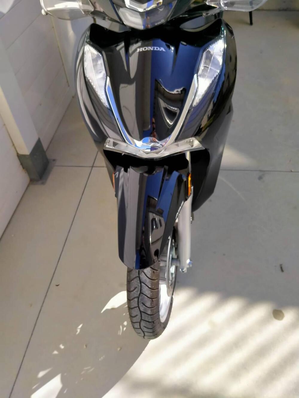 Honda SH 350 (2021 - 24) (5)