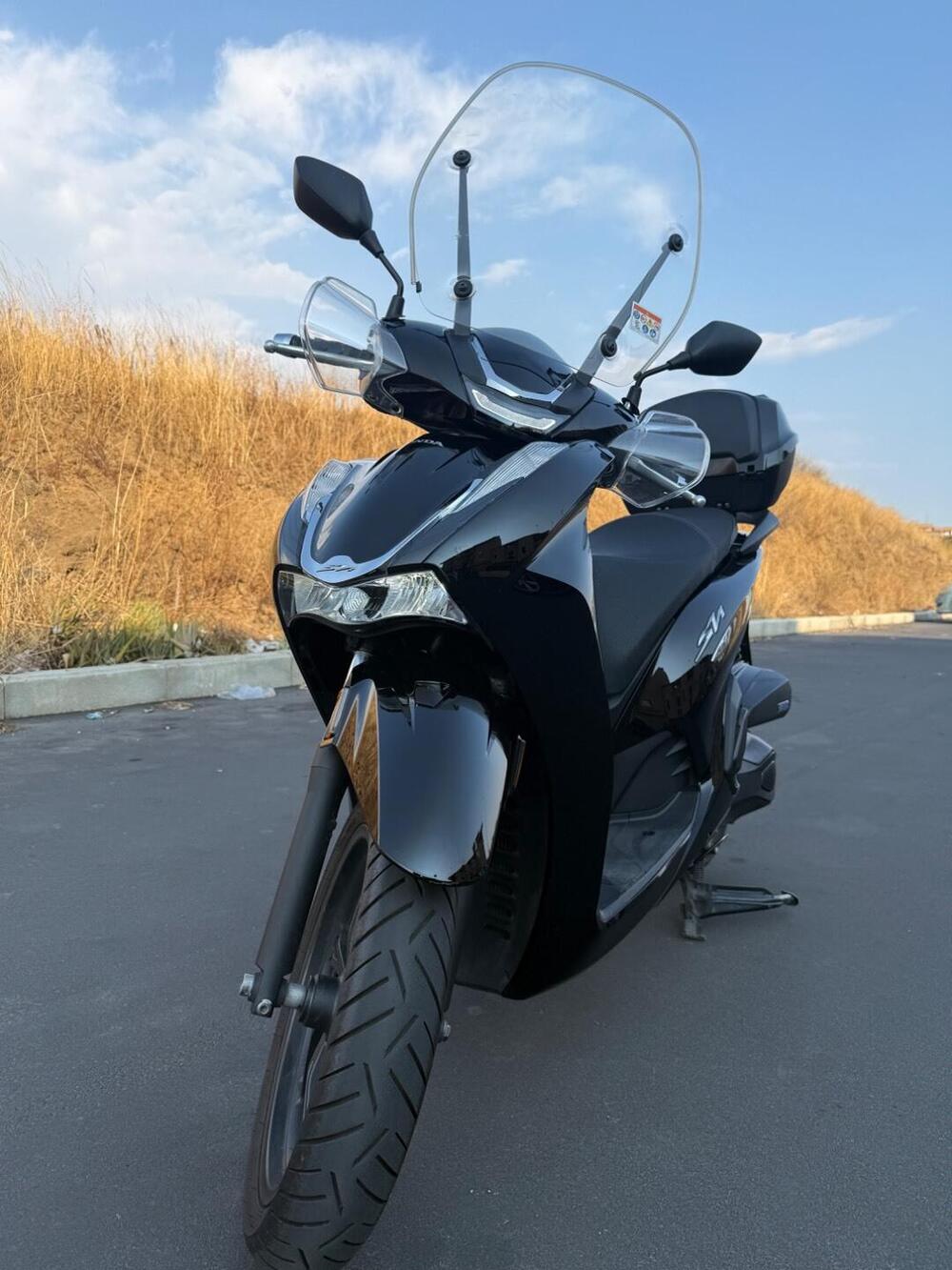 Honda SH 350 (2021 - 24) (3)